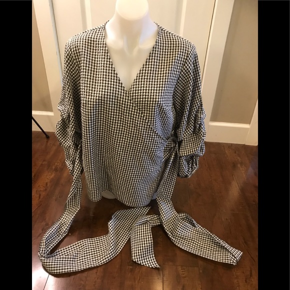 NEW Joseph Ribkoff Black/White Gingham Print Ruched Sleeve Wrap Top - Picture 9 of 12